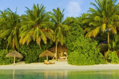 DELUXE BEACH VILLAS